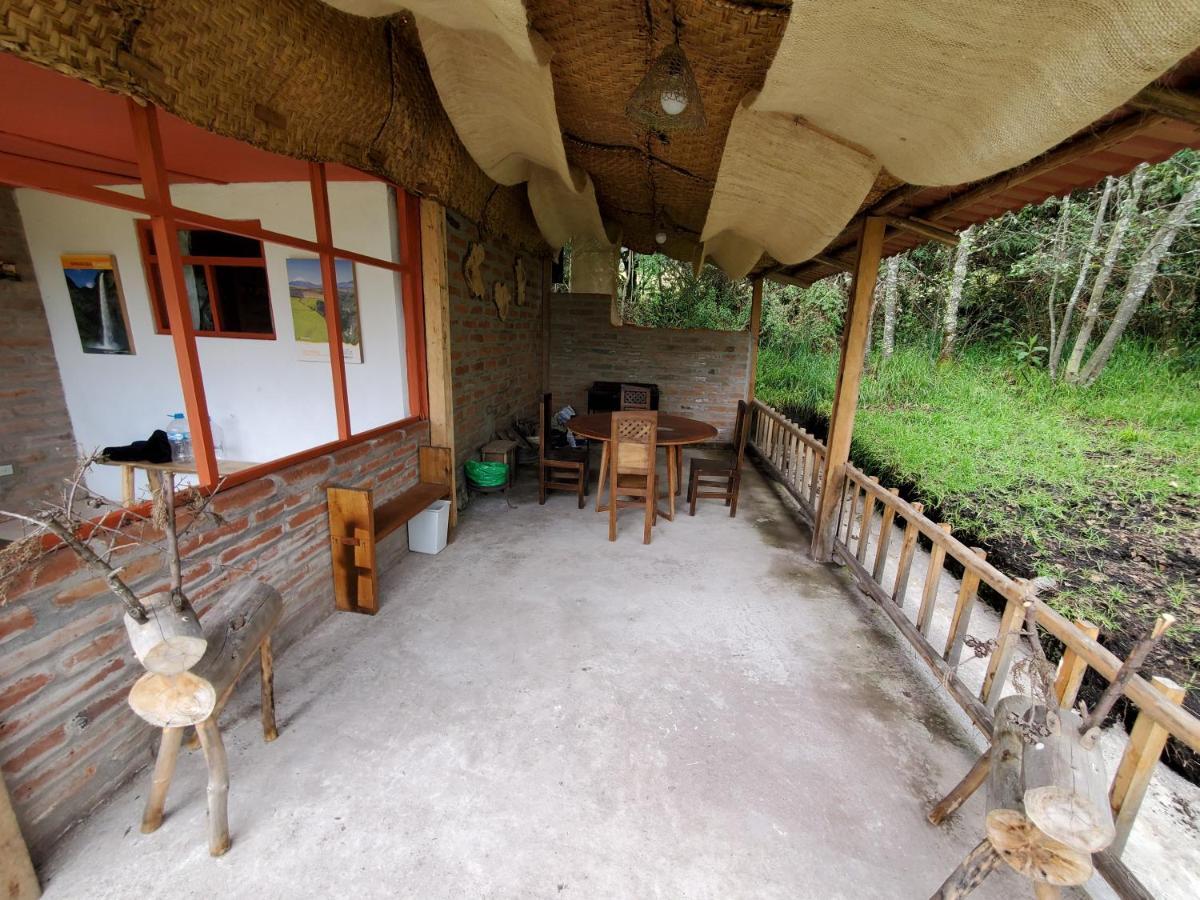 Balcon Al Cotopaxi Hosteria Sangolqui ภายนอก รูปภาพ