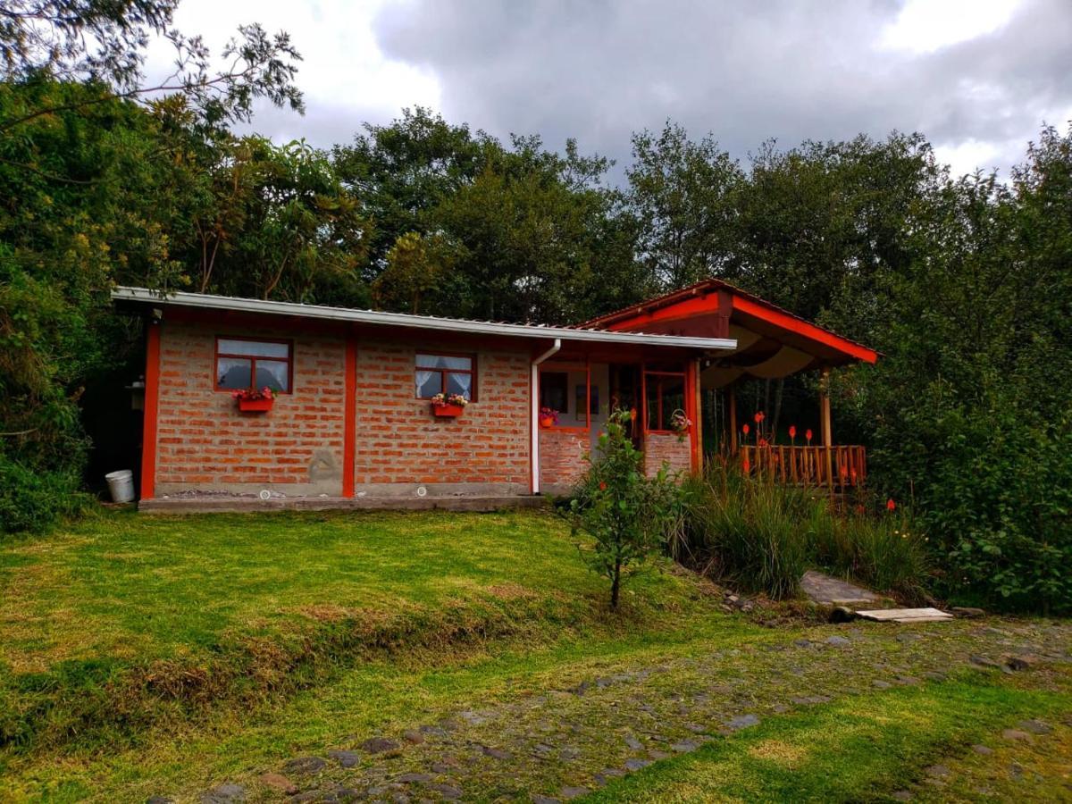 Balcon Al Cotopaxi Hosteria Sangolqui ภายนอก รูปภาพ