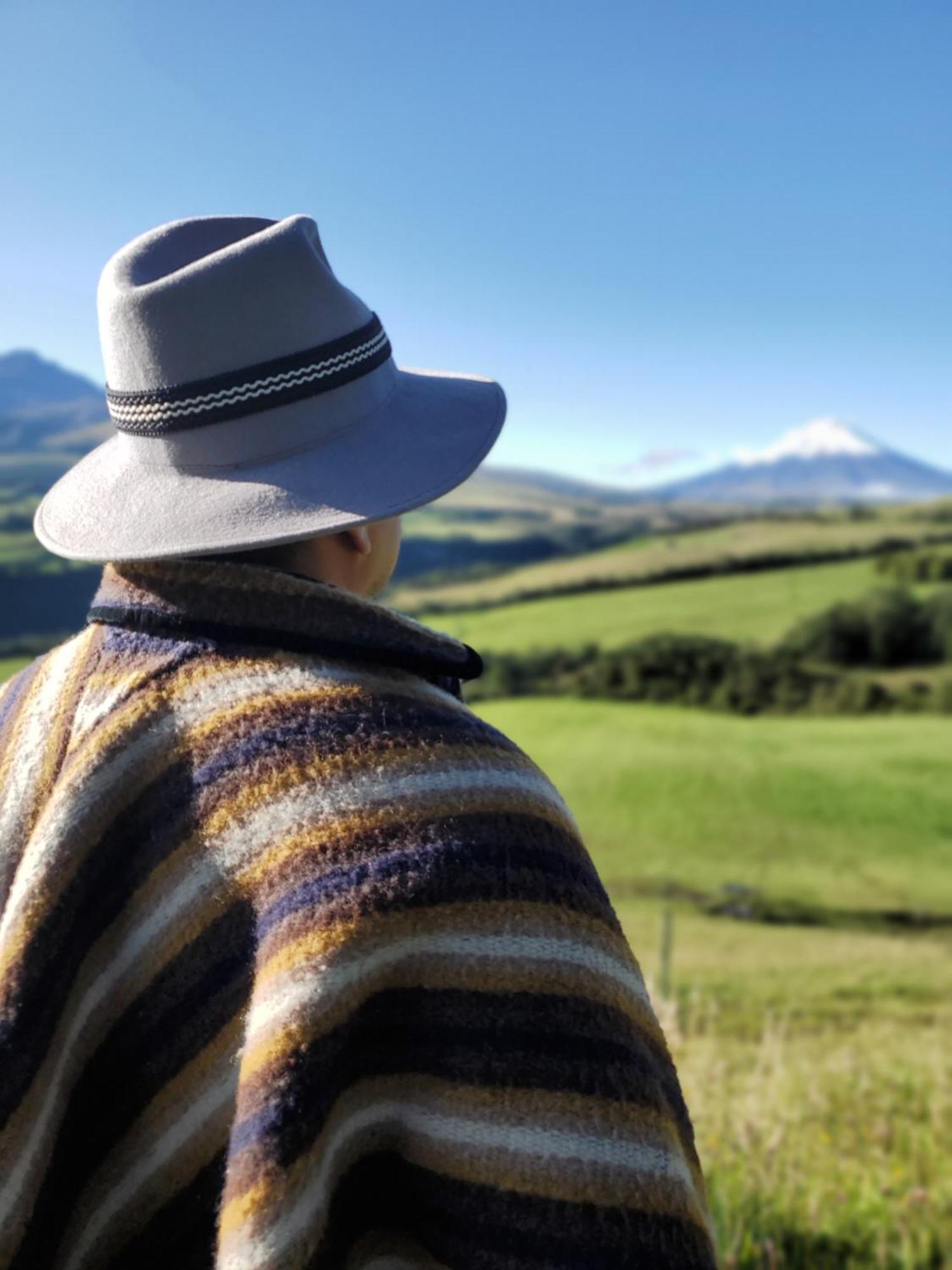 Balcon Al Cotopaxi Hosteria Sangolqui ภายนอก รูปภาพ
