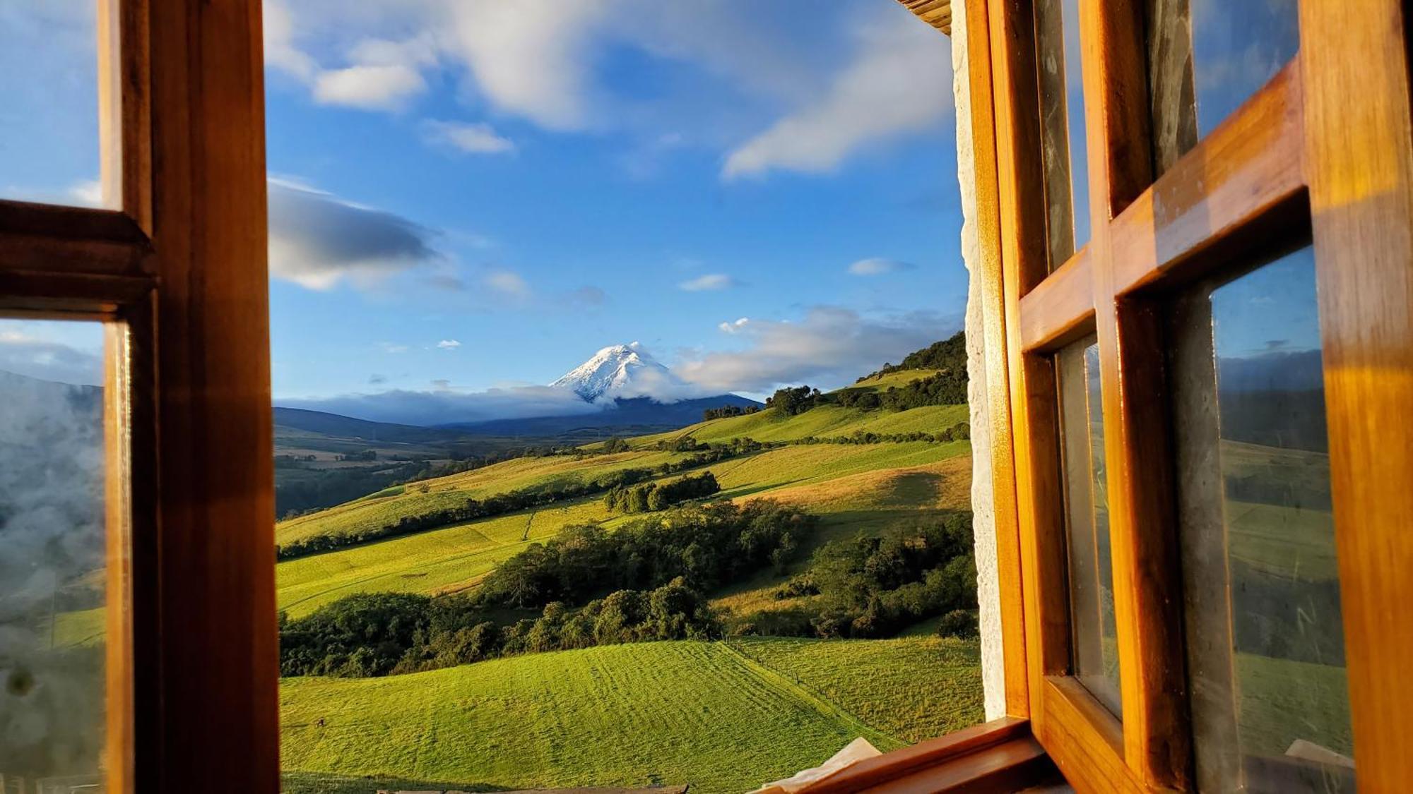 Balcon Al Cotopaxi Hosteria Sangolqui ภายนอก รูปภาพ